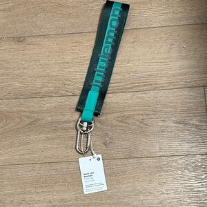 lululemon athletica Black and Teal Key Holder